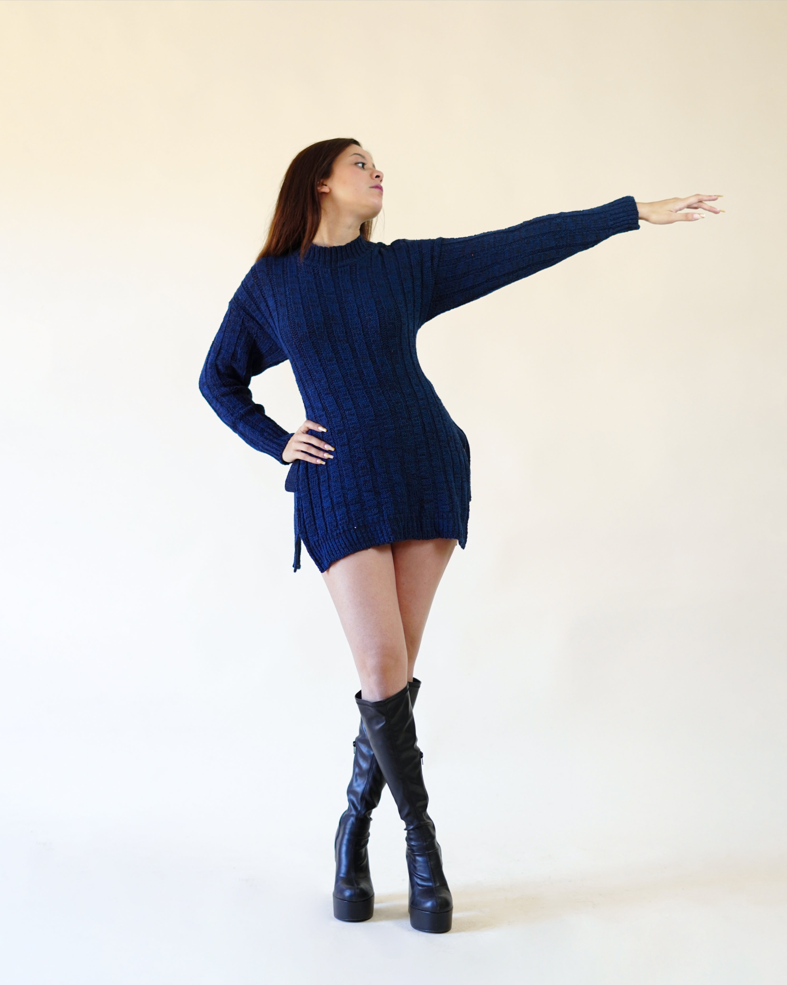 Suéter Largo con Cintas