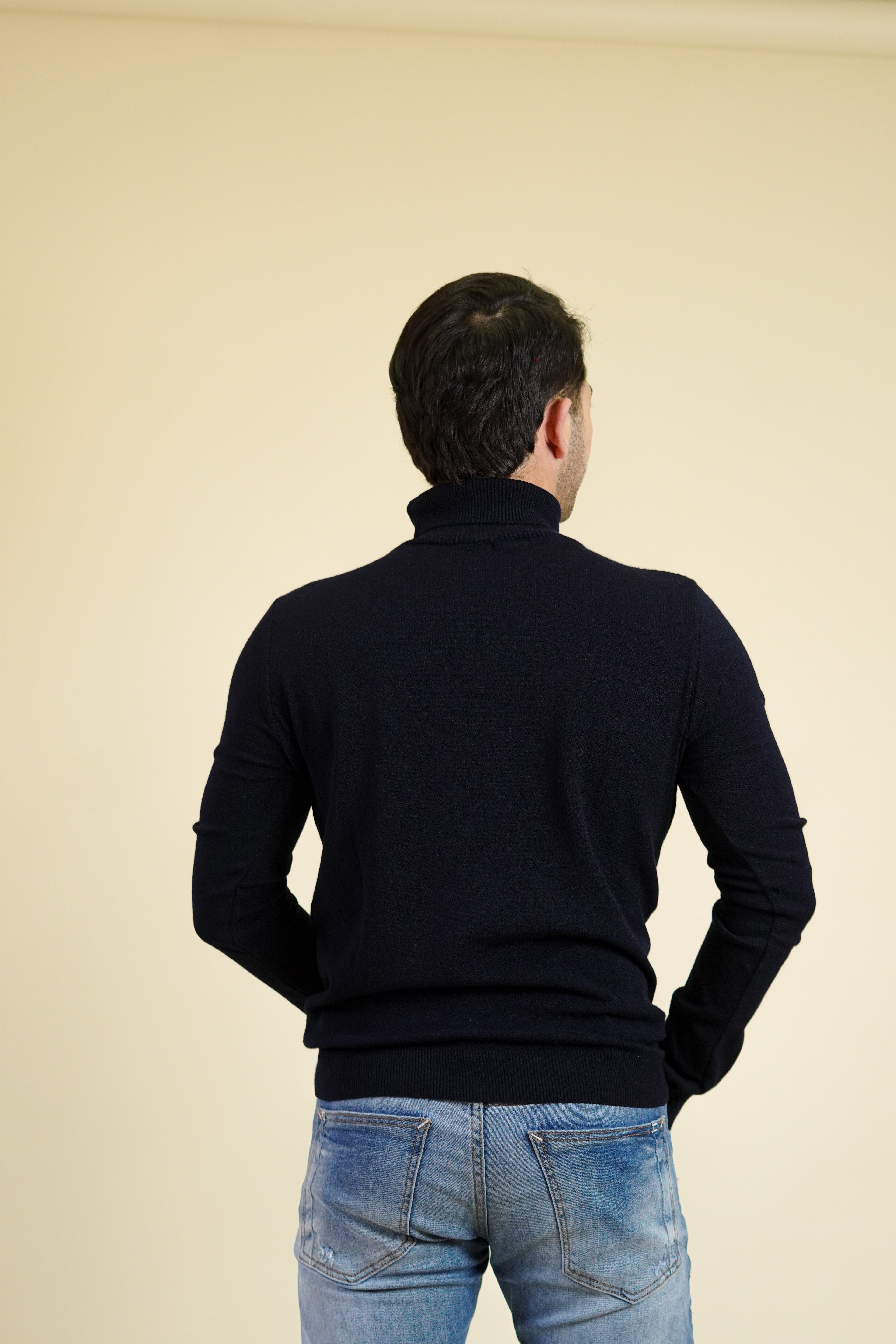 Suéter Cuello Tortuga