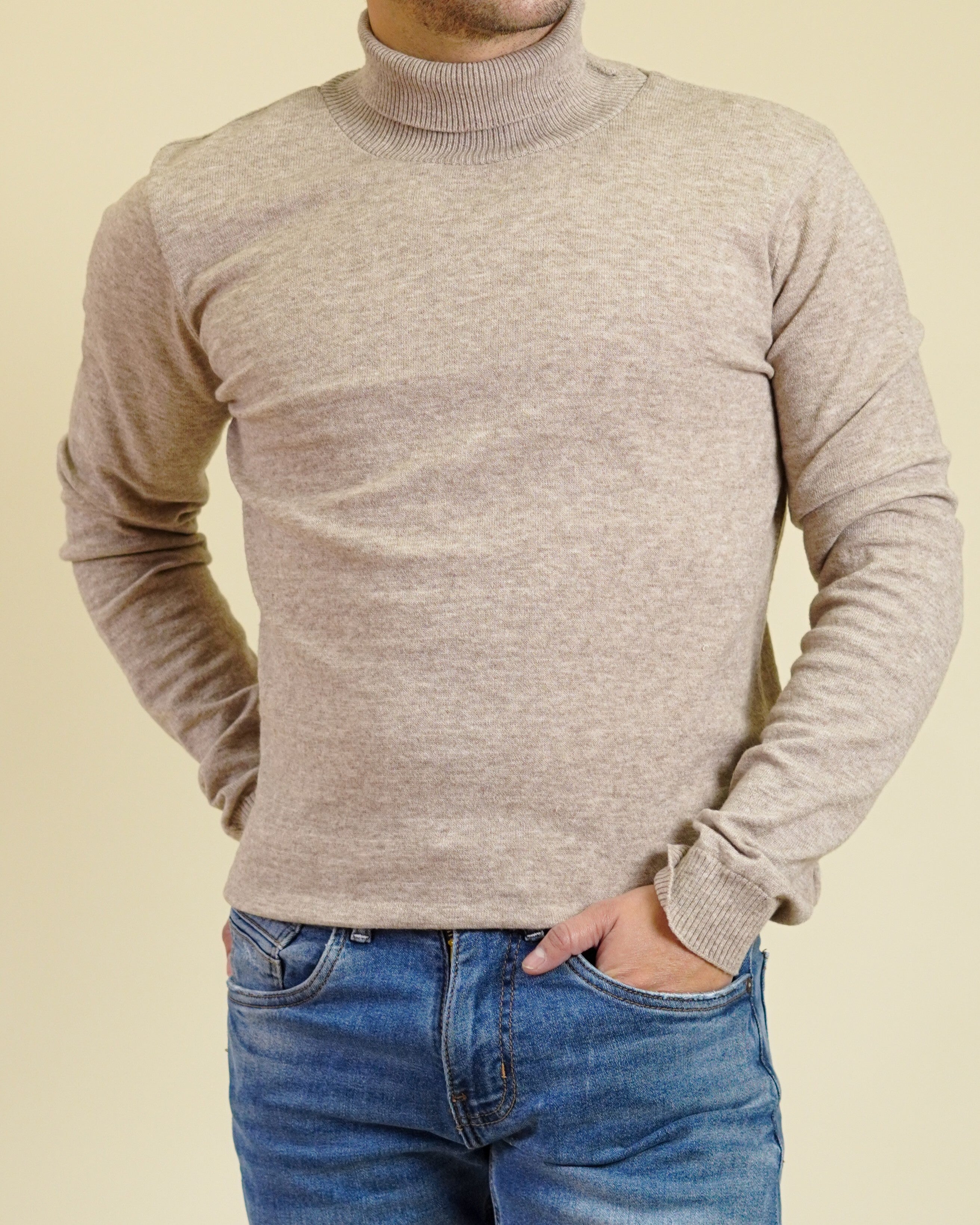 Suéter Cuello Tortuga