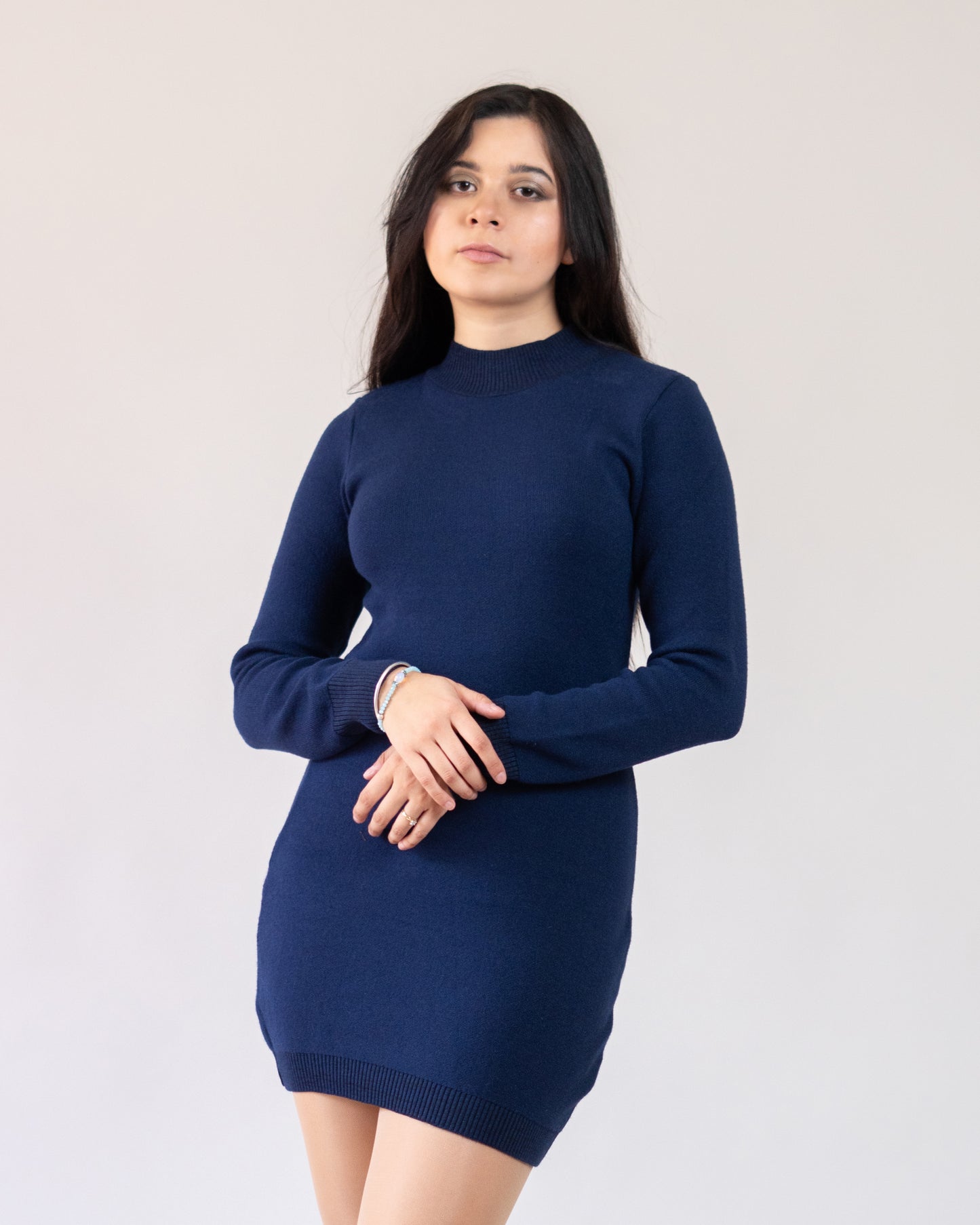 Vestido Corto Manga Larga
