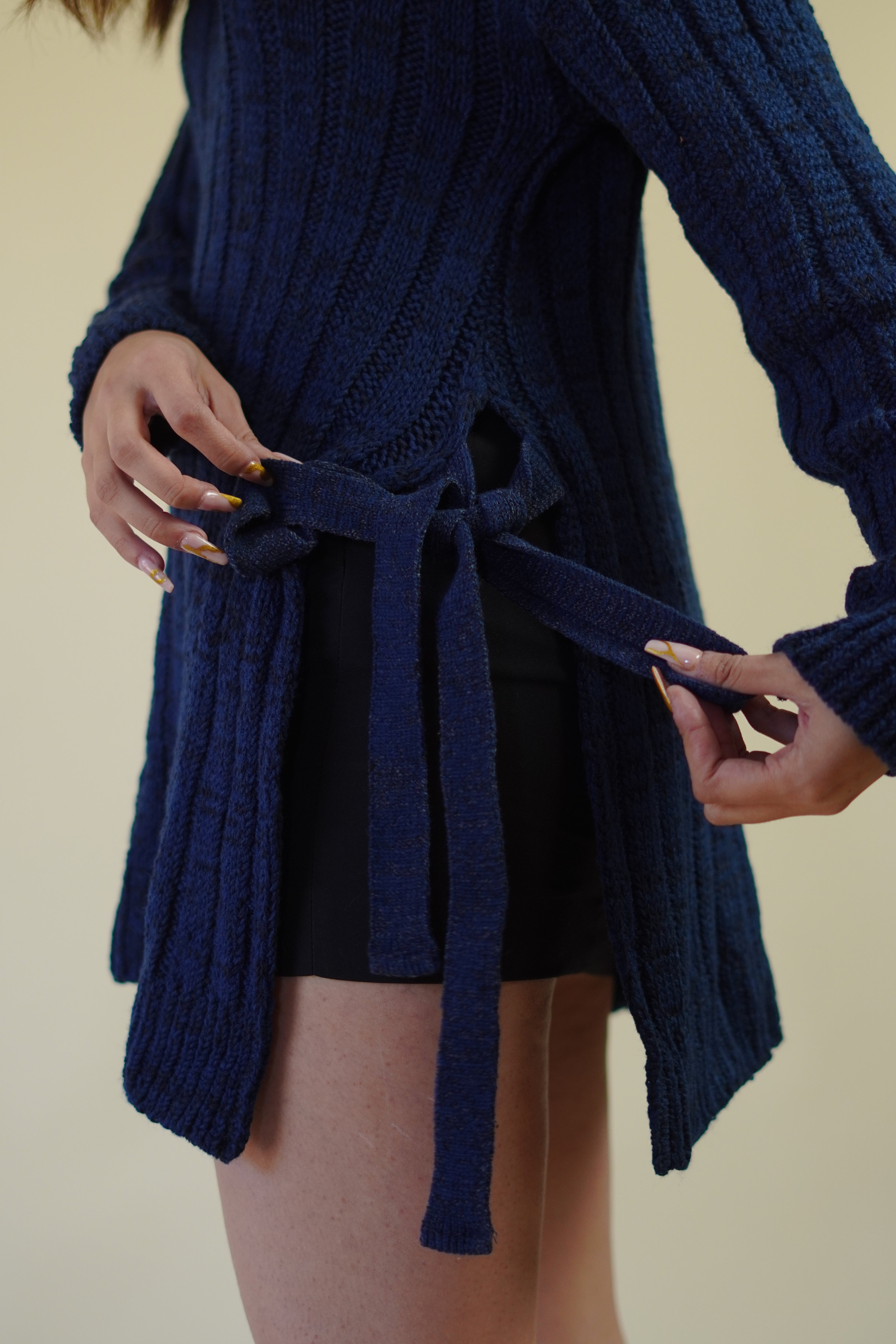 Suéter Largo con Cintas