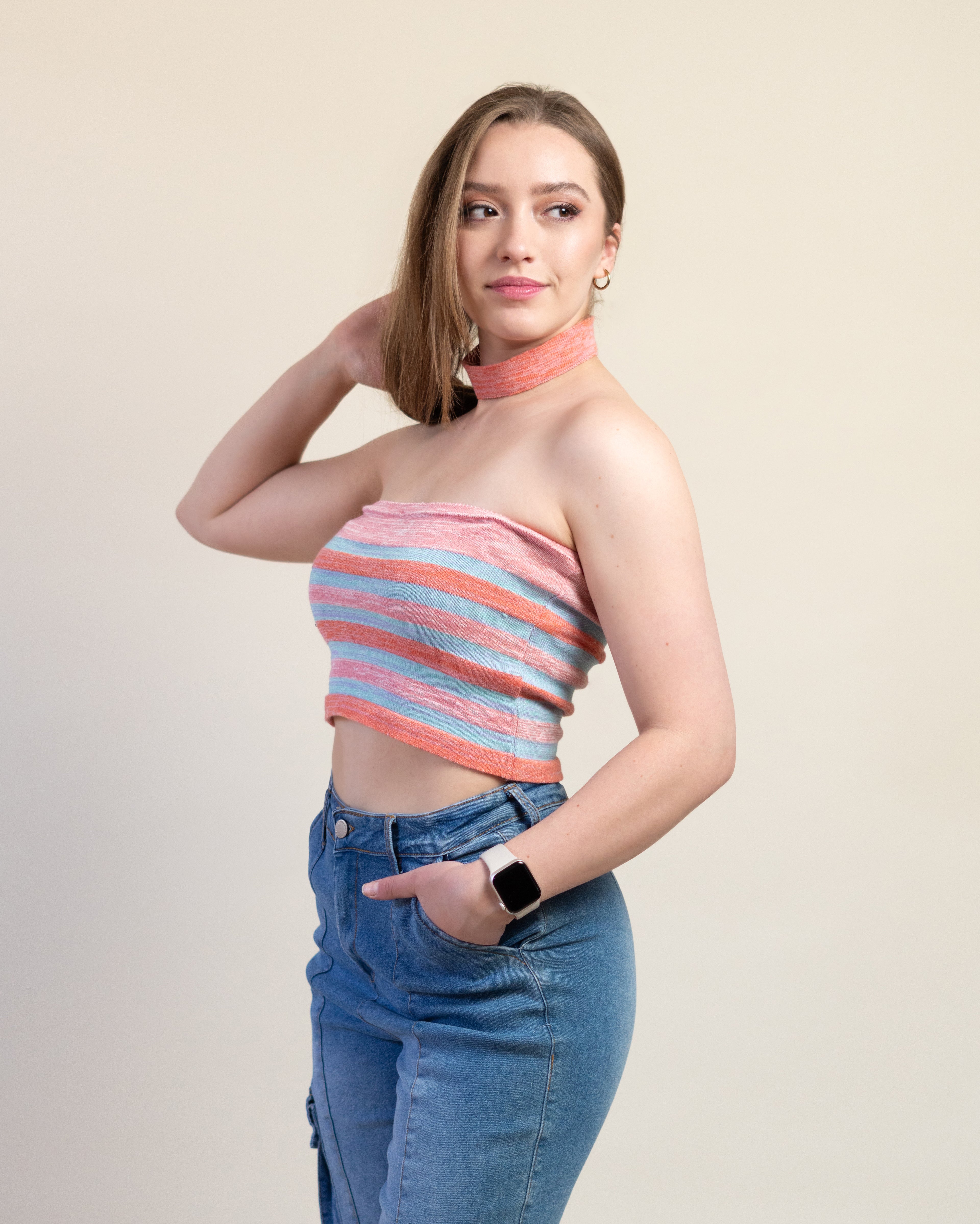 Top con Collar Tejido