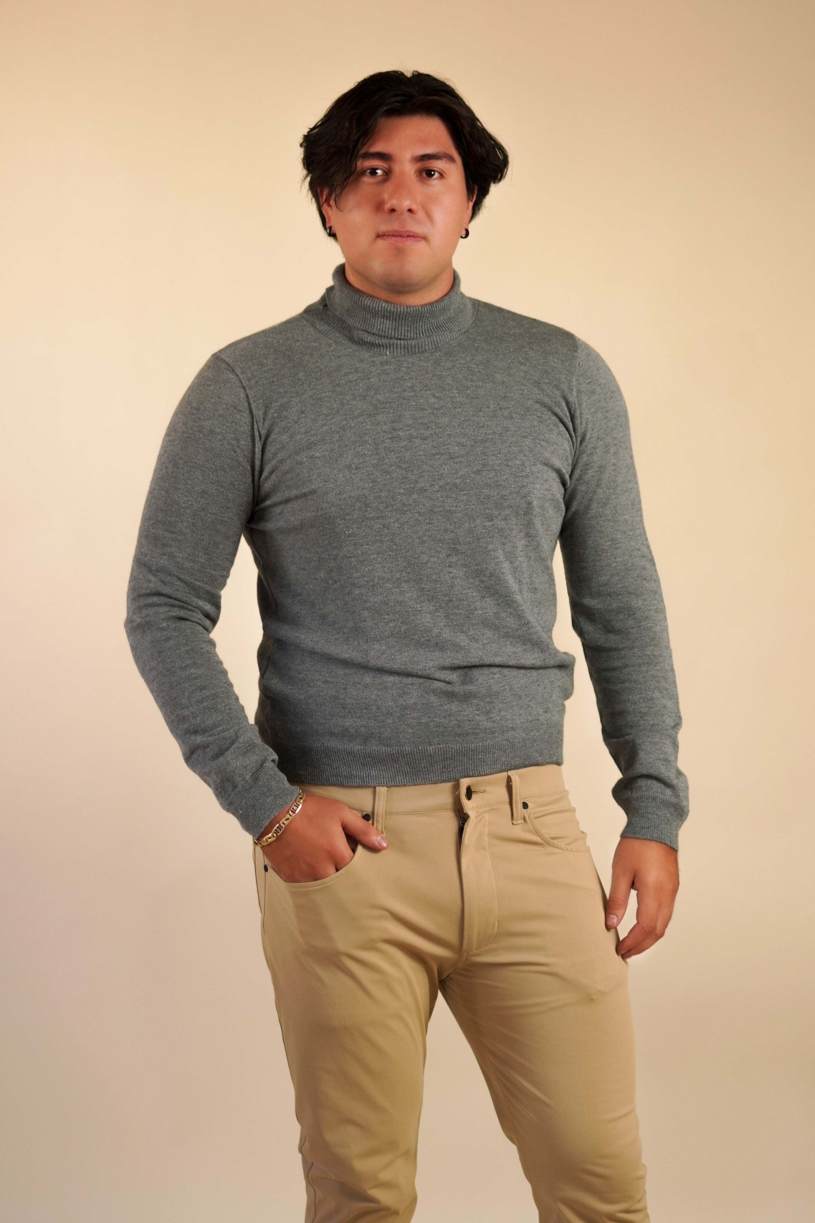 Suéter Cuello Tortuga