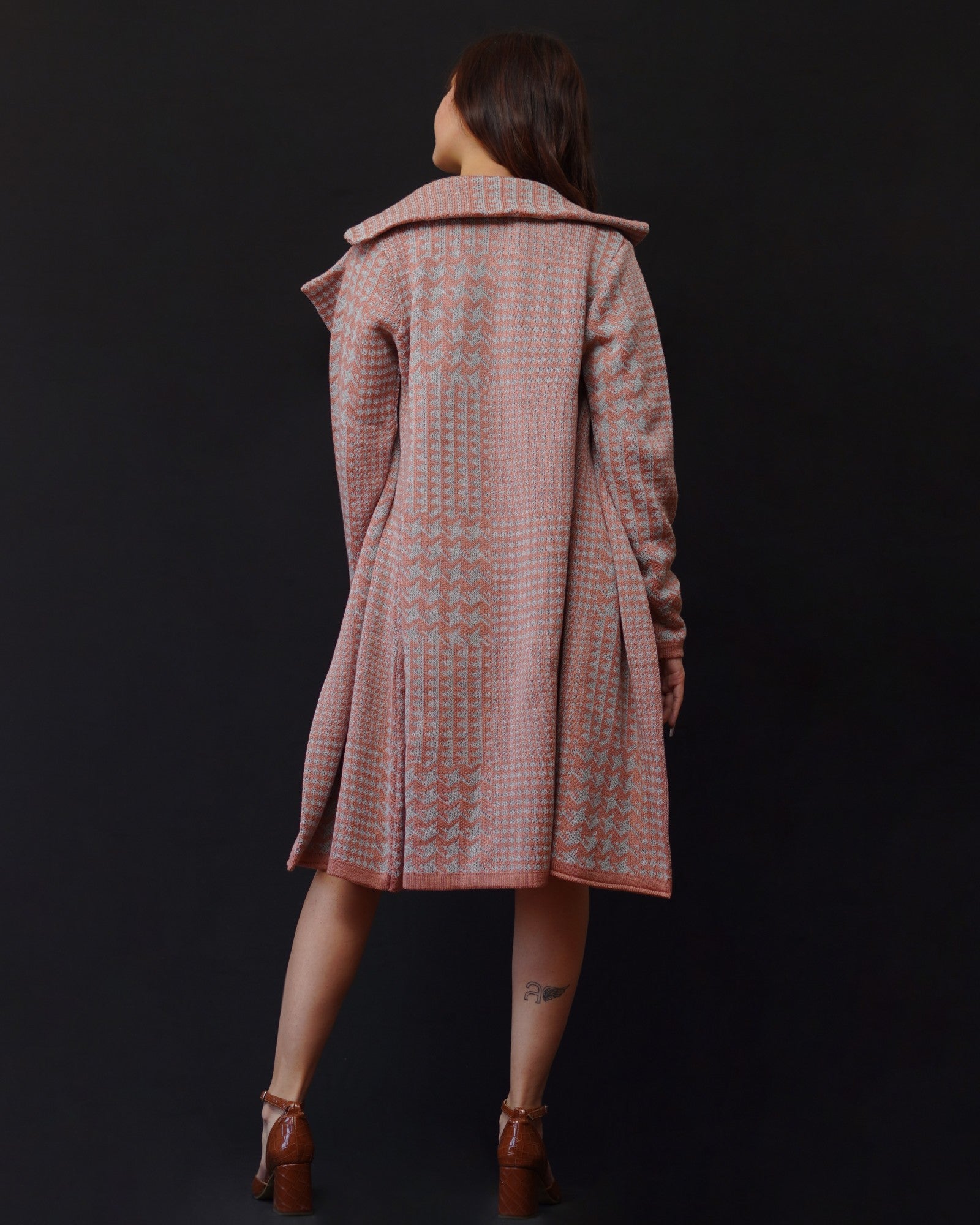 Abrigo Pata de Gallo Rosa con Gris