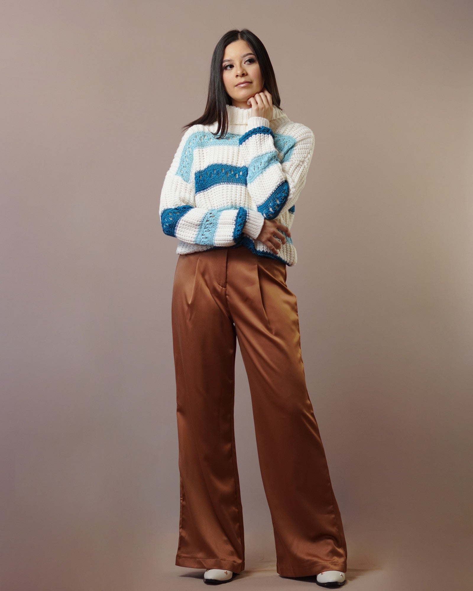 Suéter Cuello Tortuga Beige