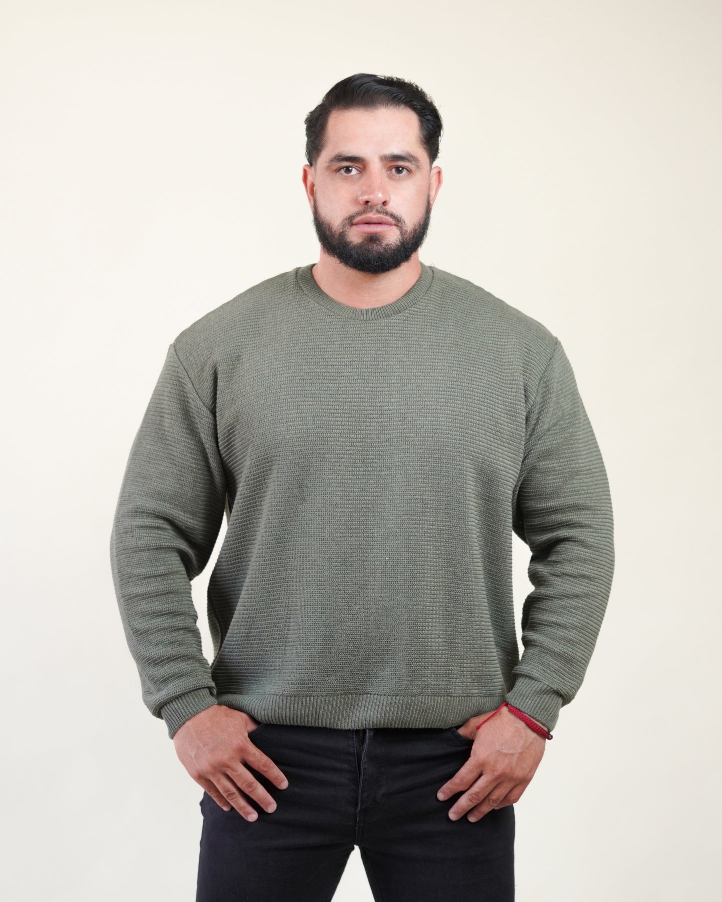 Suéter Grueso Básico